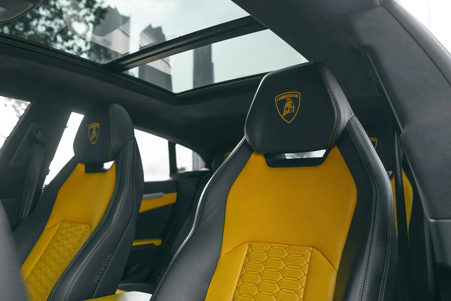 Lamborghini Urus full