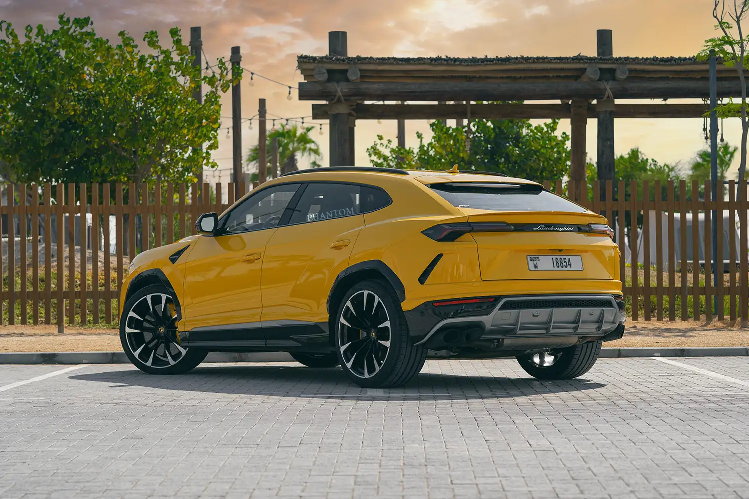 Lamborghini Urus full