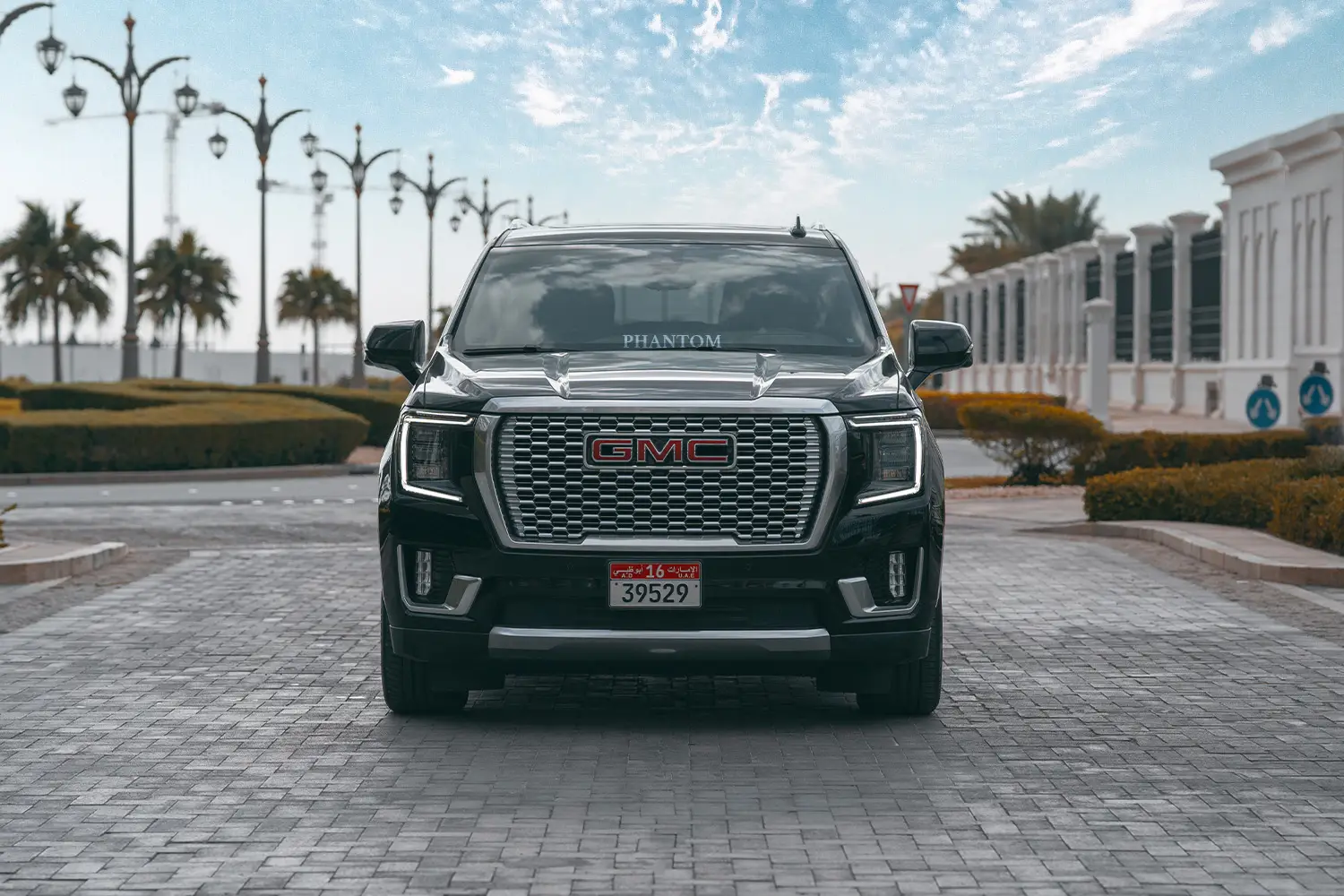 GMC Yukon Denali full