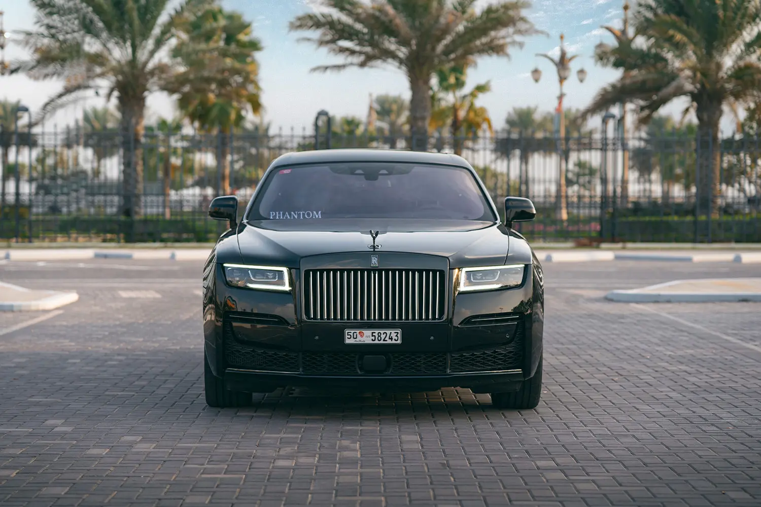 Rolls Royce Ghost Black Badge full