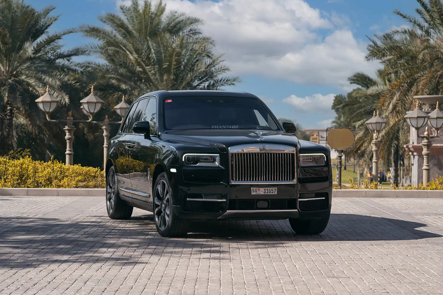 Rolls Royce Cullinan full