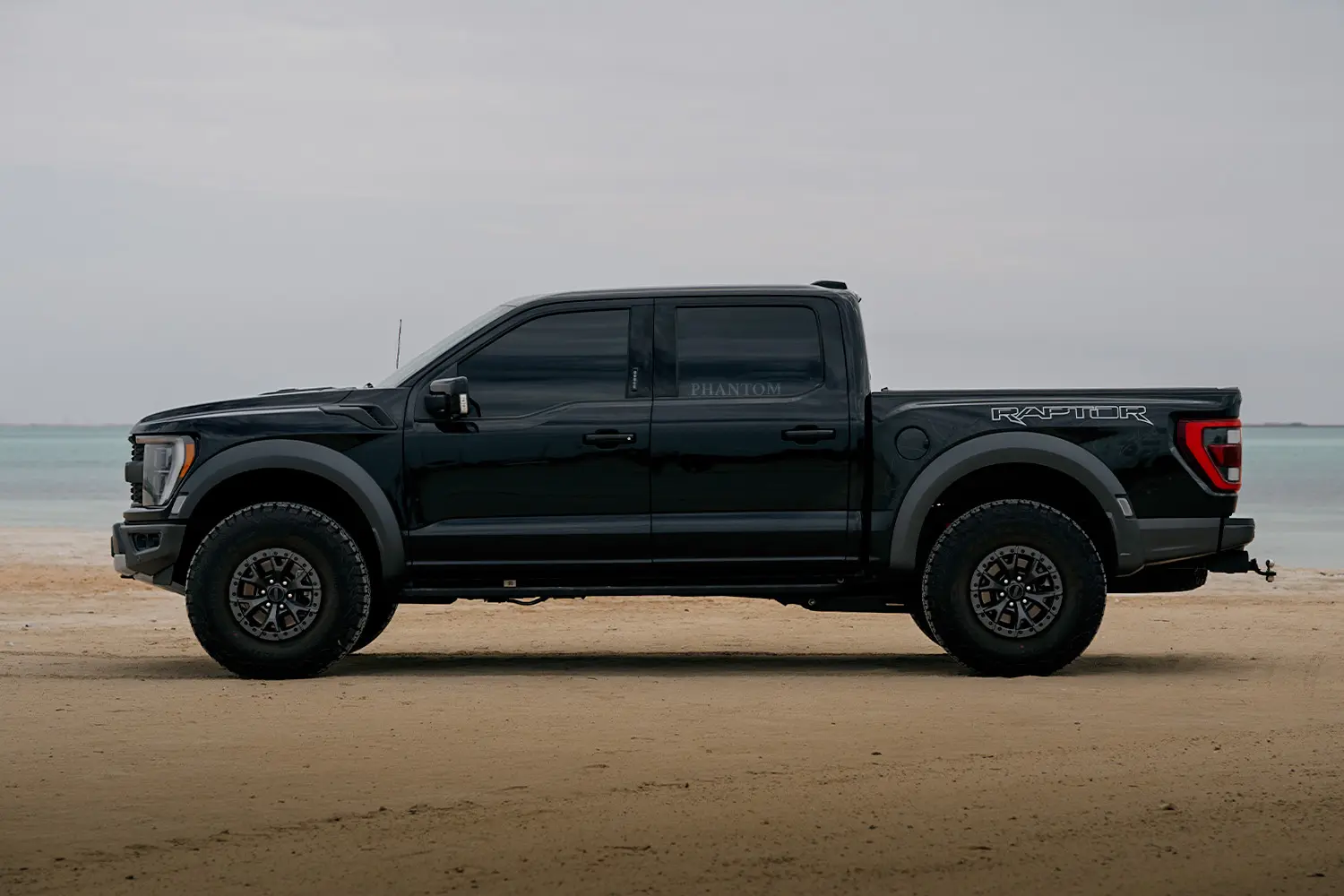 Ford F150 Raptor full