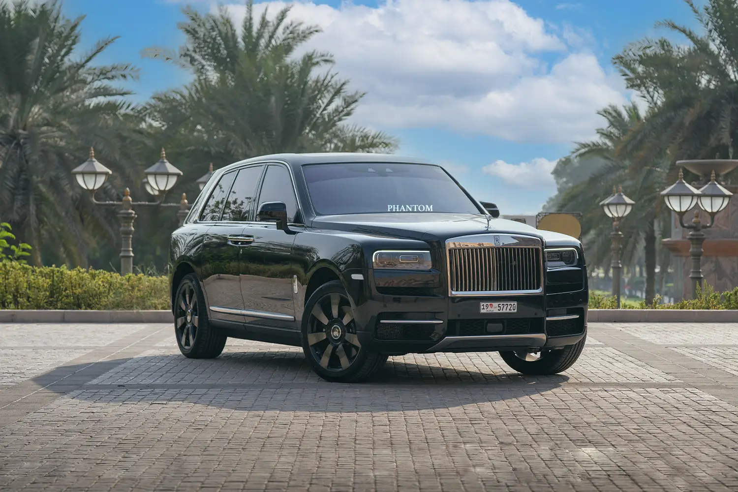 Rolls Royce Cullinan full