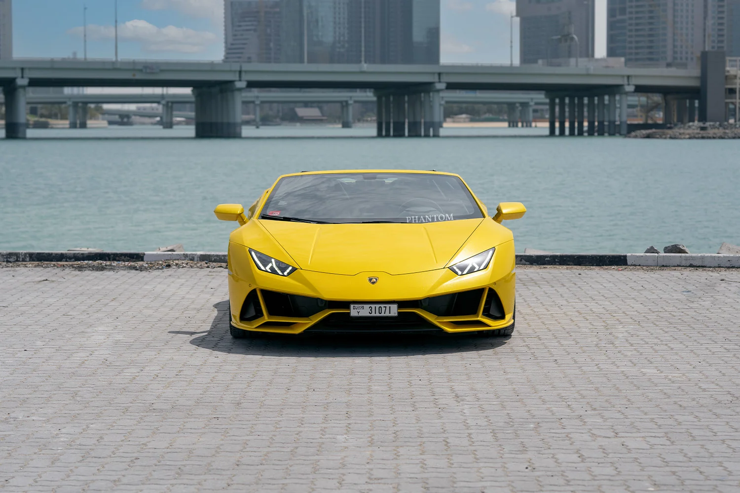 Lamborghini Huracan EVO Spyder full